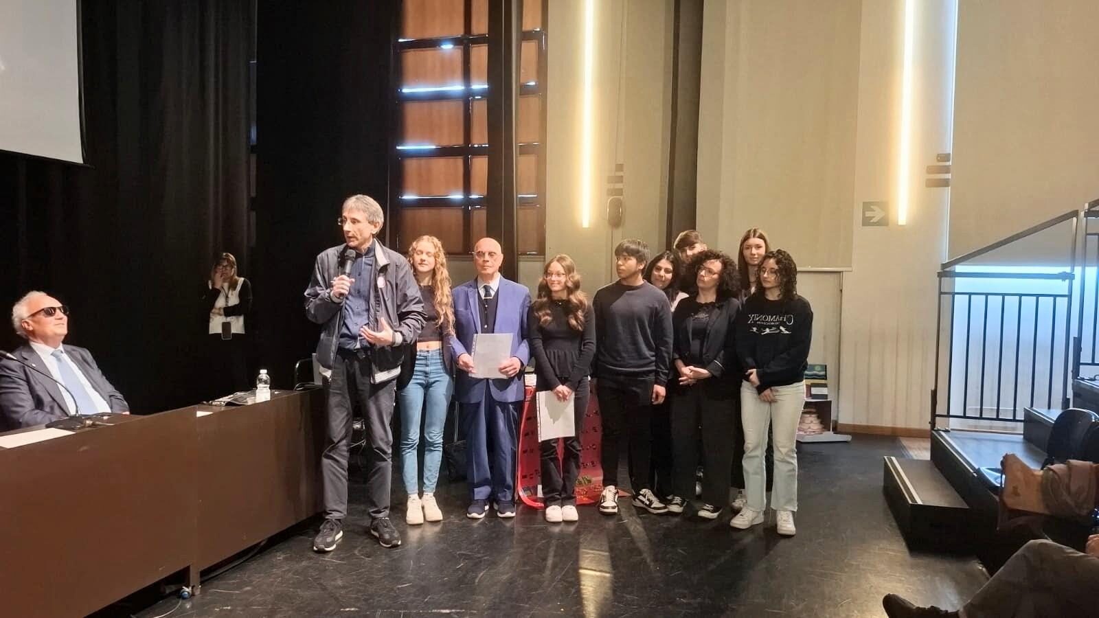 Al momento stai visualizzando PREMIO BIBLIOTECA REGINA MARGHERITA “CURIOSANDO NEL BRAILLE” XVI EDIZIONE 2025 2026